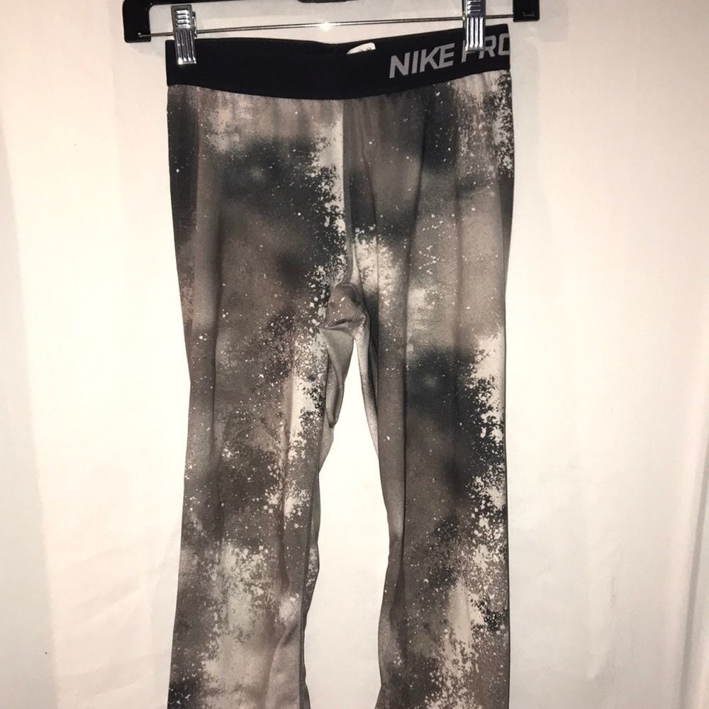 Nike x sacai Women's Multicolor Dri-Fit Splatter Print Leggings Size Small